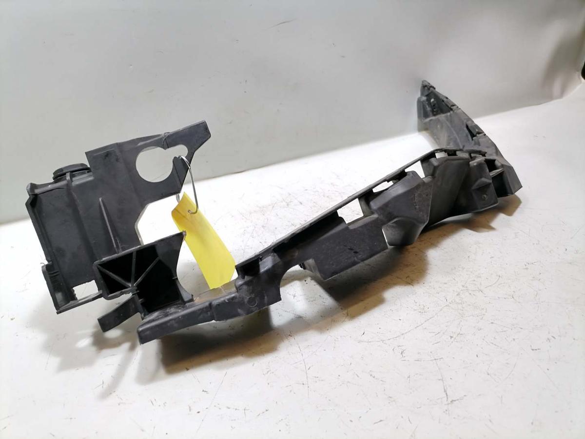 Seat Leon 5F original Halter Tr&auml;ger Scheinwerfer vorn links Bj.2015